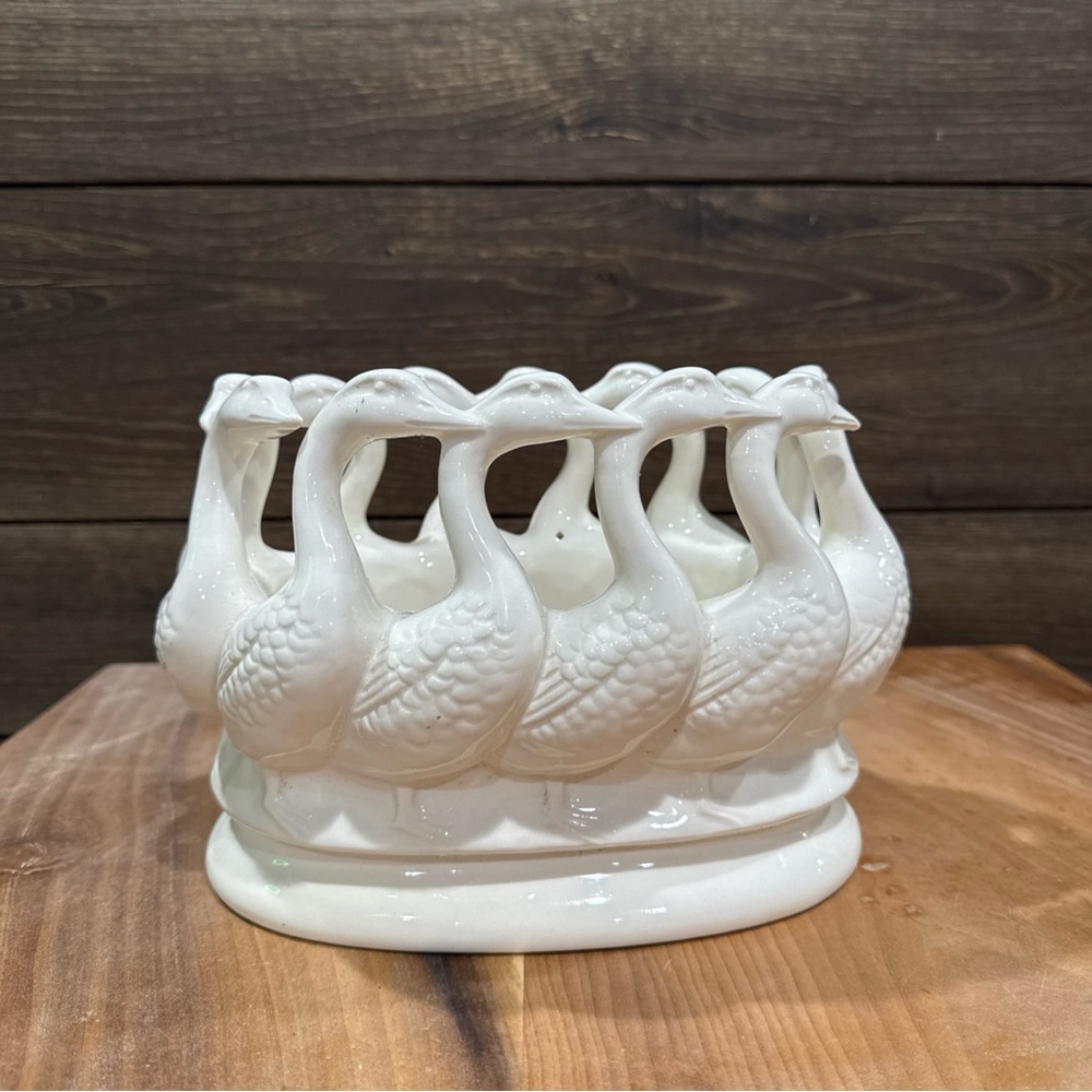 Vintage Circle of Geese White Ceramic Goose Planter Bowl/Vase